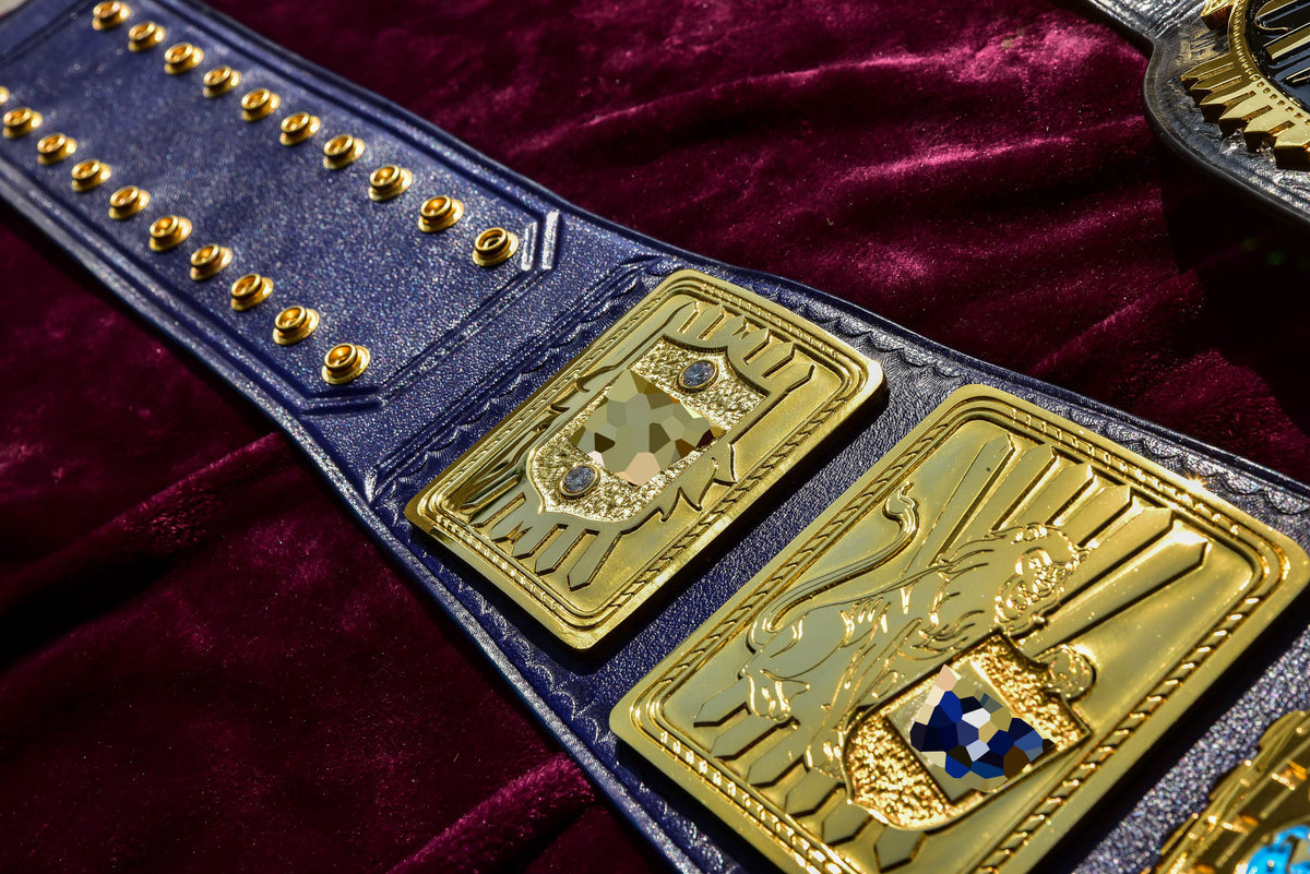 1998 W-W-F Block Logo Big Eagle Title with Blue Leather, Croc Backing, 7x10 plain snap box