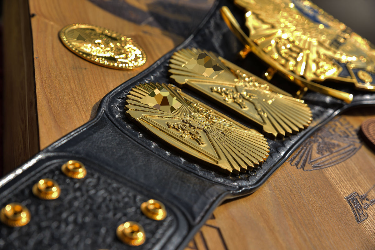 Winged Eagle Exclusive Series Sr#008