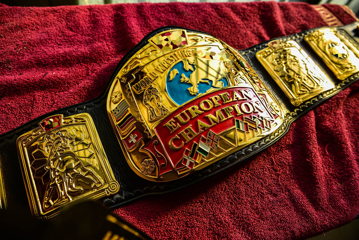 Block Logo Euro Title with Black Leather