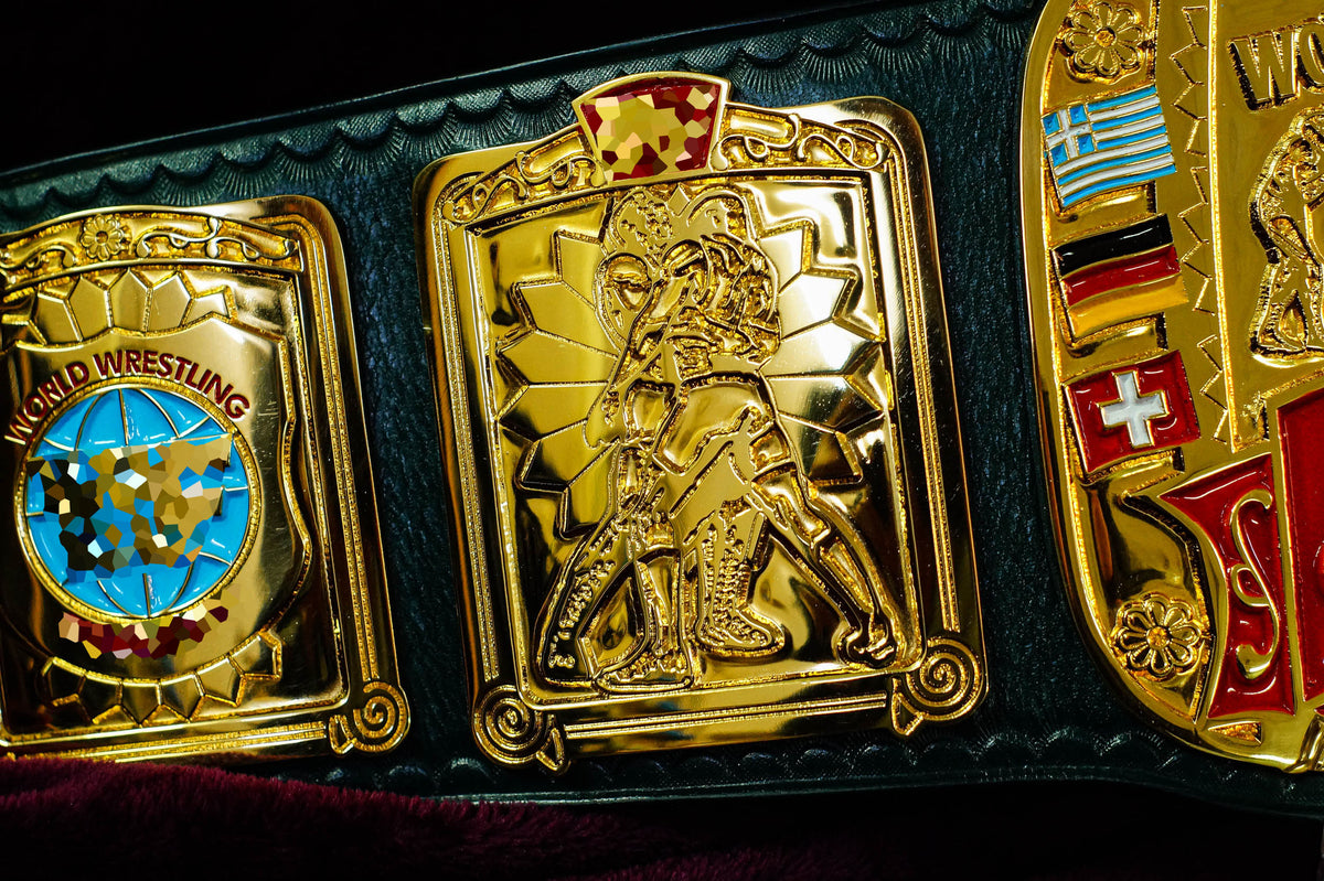 Block Logo Euro Title with Green Leather