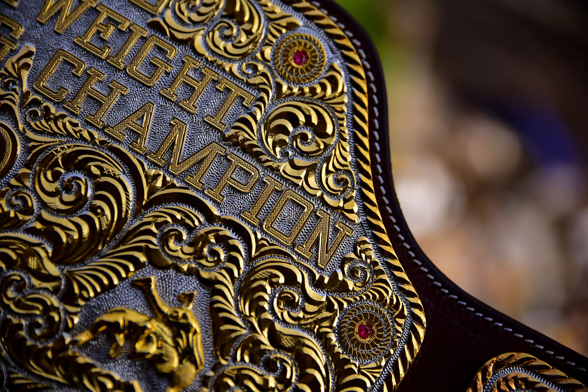 Budget Crumrine Big Gold – Premium Style Engraving