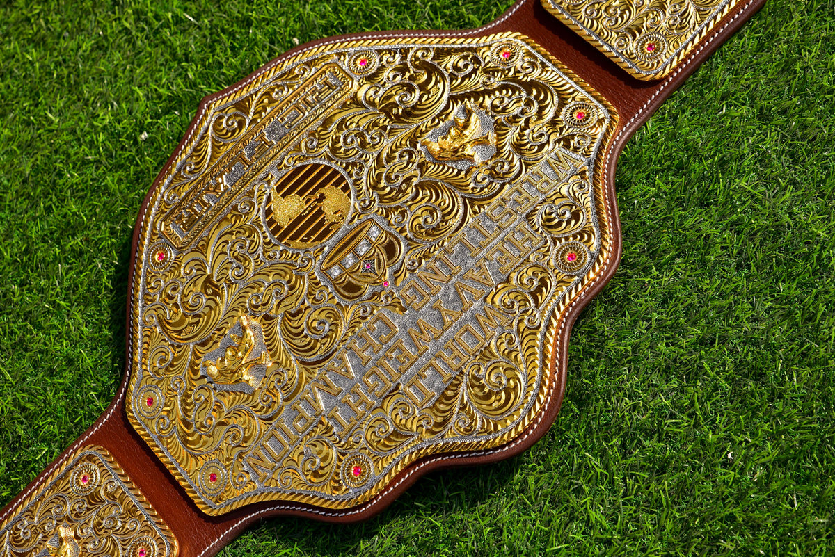 Budget Crumrine Big Gold – Premium Style Engraving