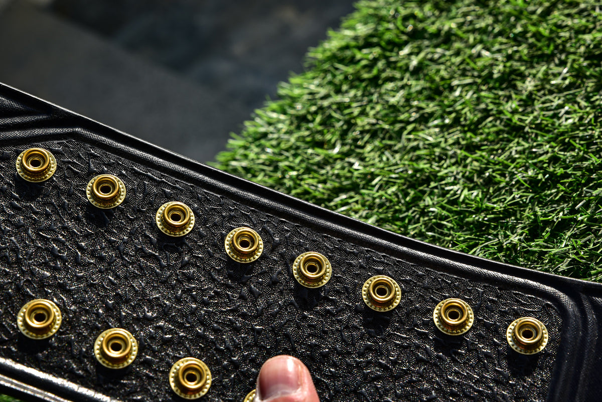 4.2mm Classic IC Title Black Leather Sharp Corners Gallery 3
