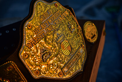 Premium Crumrine Big Gold on Black Leather Gallery 2