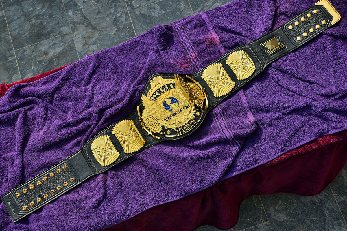 Winged Eagle Exclusive Series Sr#009