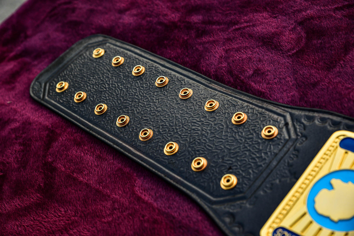 Oval IC Title Black W-W-E Scratch Logo and Black Leather Gallery 2
