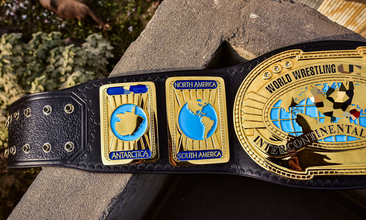 Oval IC Title Black W-W-E Scratch Logo and Black Leather