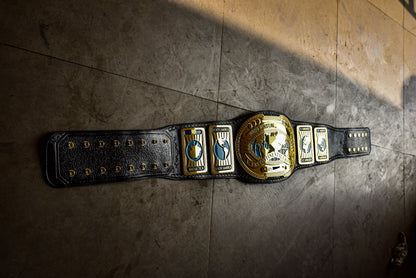 Oval IC Title Black W-W-E Scratch Logo and Black Leather