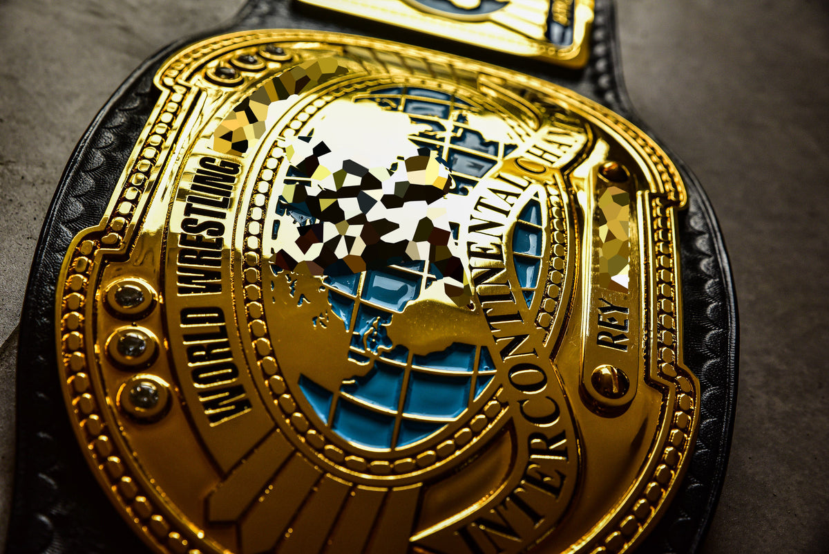 Oval IC Title Black W-W-E Scratch Logo and Black Leather