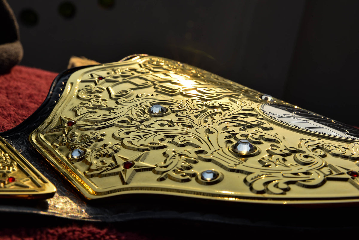 Vegas Big Gold with Leather and one piece tip Gallery 2