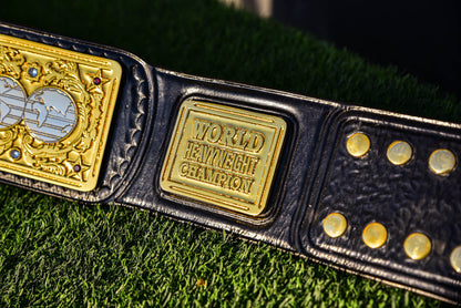 Vegas Big Gold with Leather and one piece tip Gallery 3