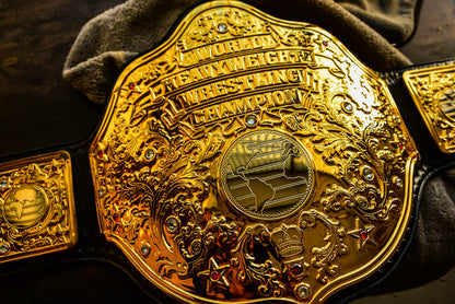 Vegas Big Gold with Leather and one piece tip Gallery 3
