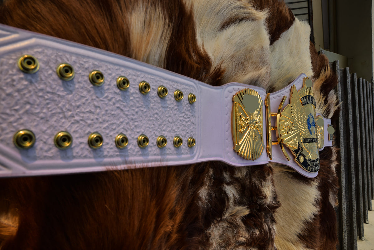 Ultimate Warrior 4.2mm Automated Etched All Gold Winged eagle with 08A1B Light Lavender Leather