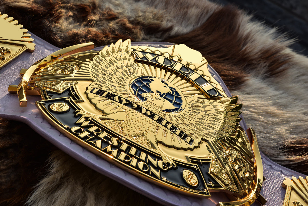 Ultimate Warrior 4.2mm Automated Etched All Gold Winged eagle with 08A1B Light Lavender Leather