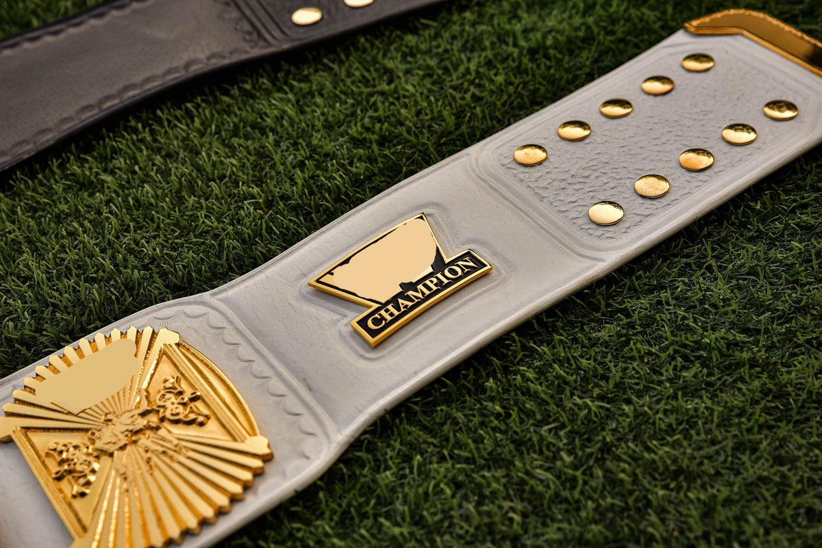 4.2mm Flocked All Gold Winged eagle with 08a1d White Leather and Red Backing